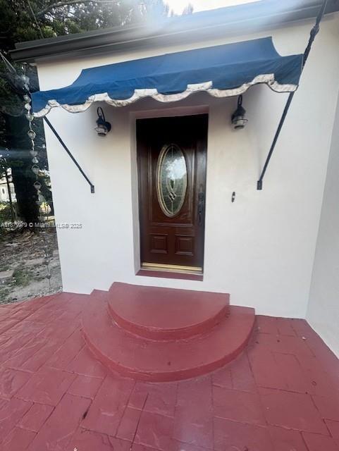 Foto del edificio - 4471 SW 4th St