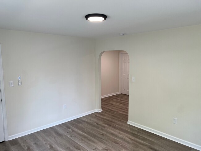 Archway from Living Room to Dining area - 7 Cypress St