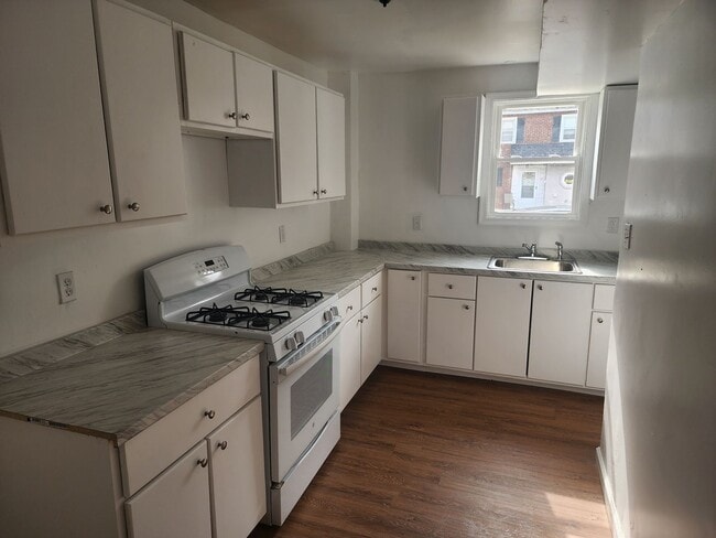 Photo - 4 S Cannon Dr Townhome