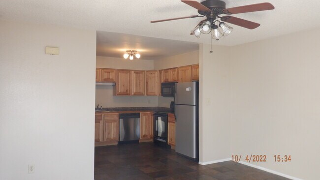 Building Photo - 2151 N Meridian Rd