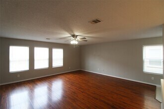 Building Photo - 2834 Iris Valley Way