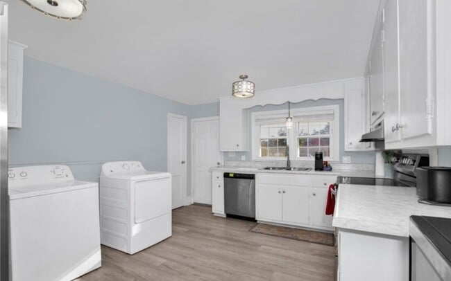 Foto del edificio - 2703 Pecan Dr