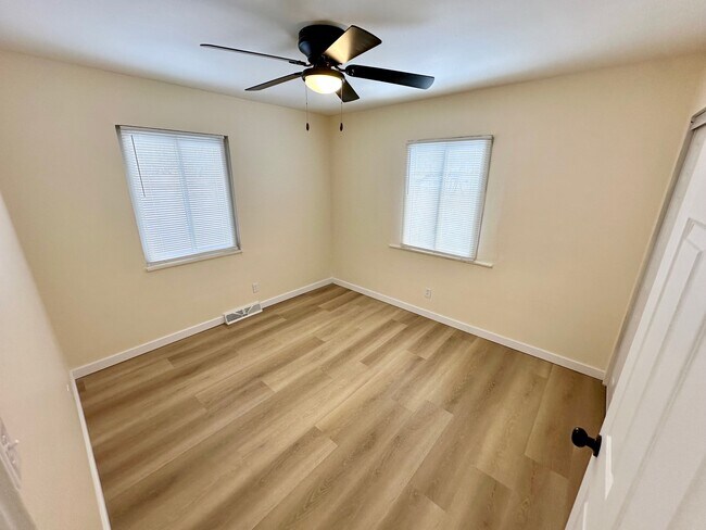 Building Photo - 1168 Tonawanda Ave