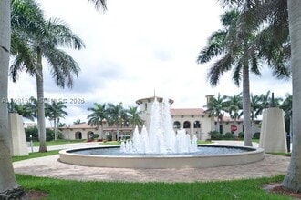 Building Photo - 3020 NW 125th Ave
