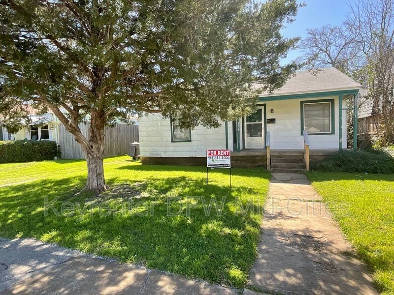 Foto principal - 4606 Cowan Ave