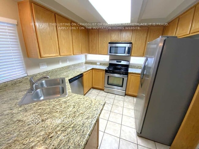 Building Photo - 10220 Crepe Myrtle Ct