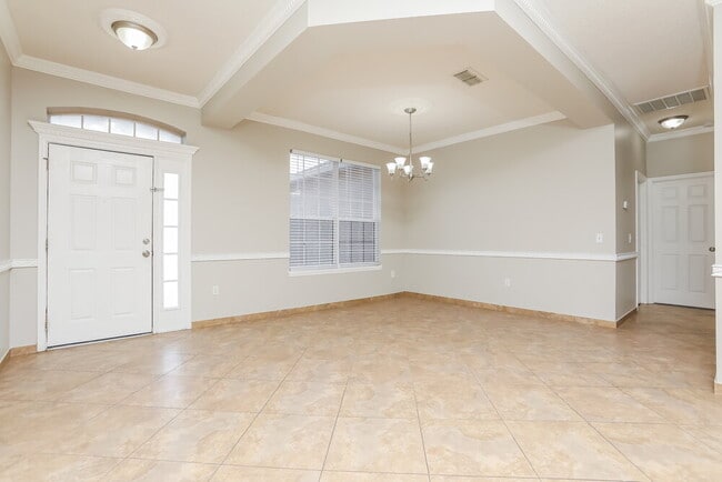 Building Photo - 2501 Tiger Maple Ct