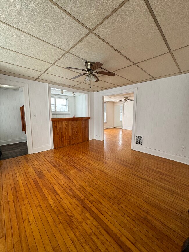 Foto del edificio - 1013 Downer Ave