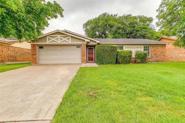 Foto principal - 828 Lynne Ln