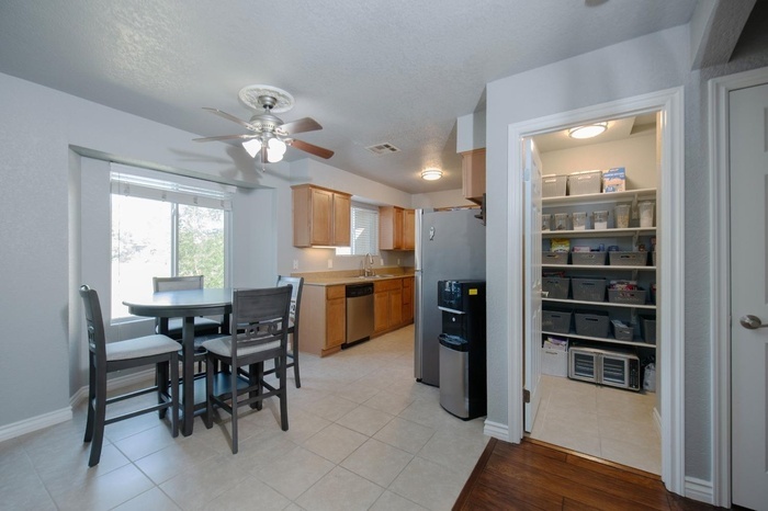 Foto principal - Very clean 2bedr 2bath Fresno Condo available