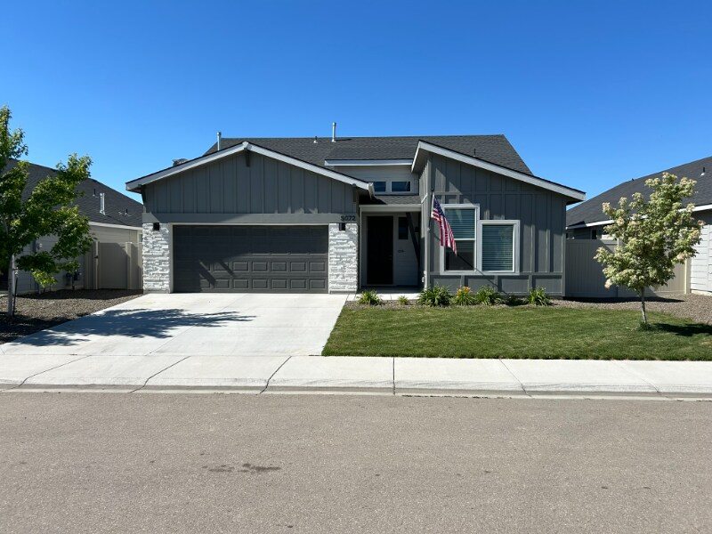Primary Photo - 5072 W Ladle Rapids St