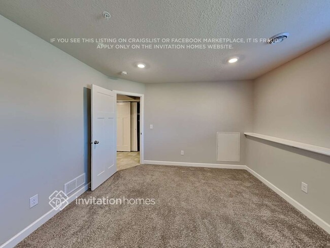 Foto del edificio - 7512 38th St N