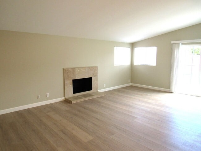 Building Photo - Modern Renovated Single Story 3-Bedroom, 2-Bathroom House