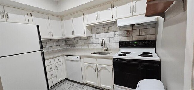 Foto del edificio - 307 Adair St