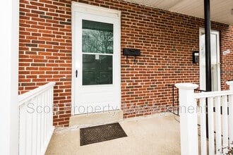 Building Photo - 8627 Willow Oak Rd