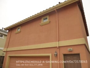 Building Photo - 3089 Crescent Ave