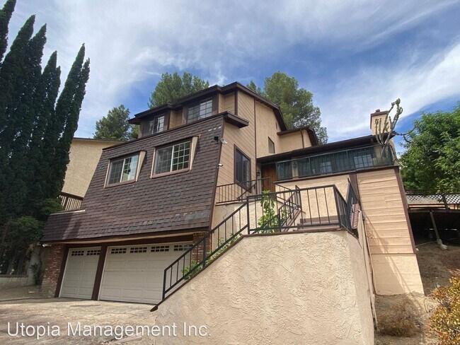 Building Photo - 4 br, 3.5 bath House - 6709 Corie Ln