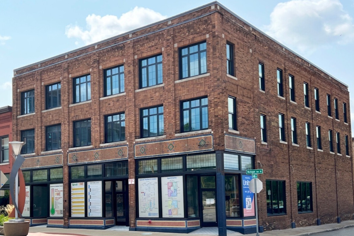 Exterior of Building - 121 Michigan Ave W