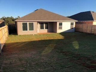 Foto del edificio - 14205 Babbling Brook Dr