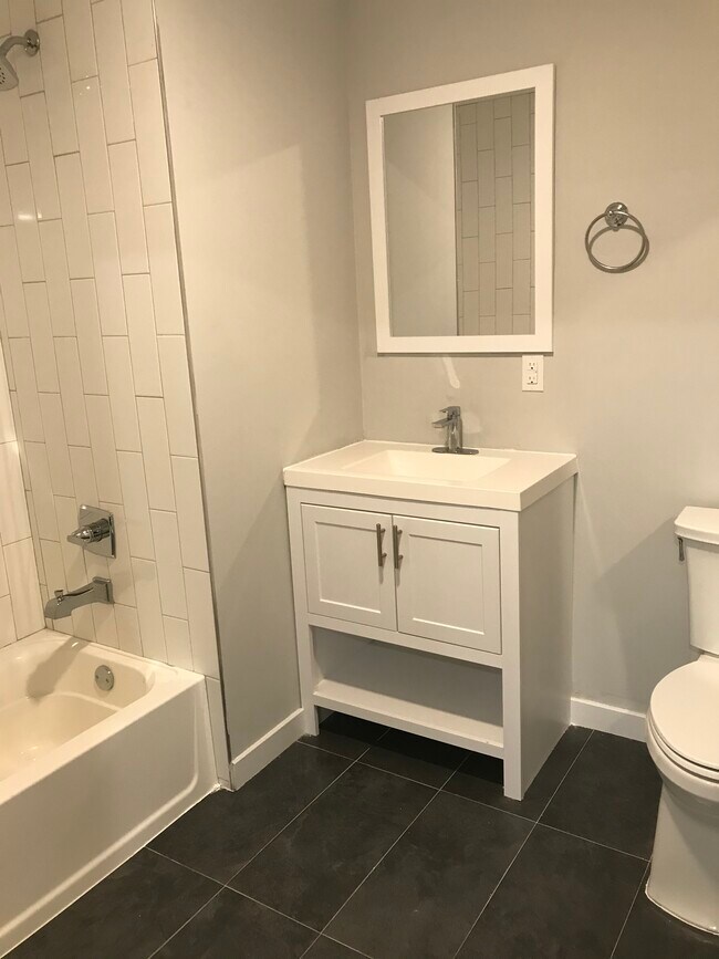 41 Ryle Ave Unit 3, Paterson, NJ 07522 Condo for Rent in Paterson, NJ