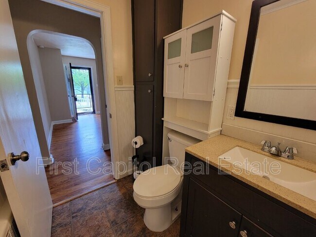 Foto del edificio - 2056 N Sherman St