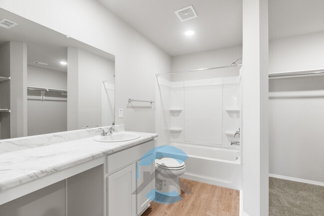 Building Photo - 10913 Lori Kaye Dr