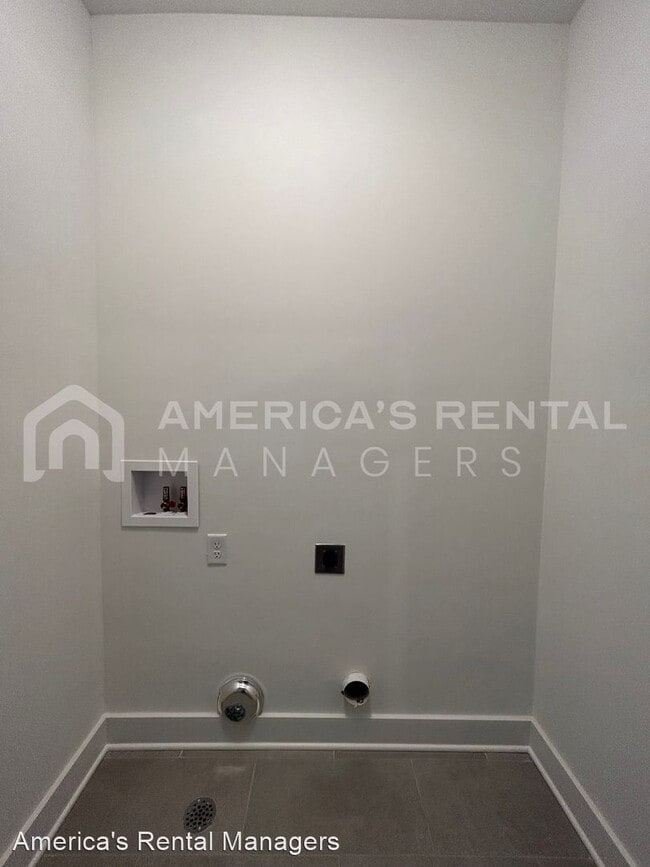 Foto del edificio - 5 br, 3 bath House - 3691 Kirkstone Way
