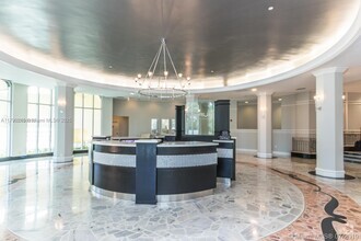 Building Photo - 2501 S Ocean Dr