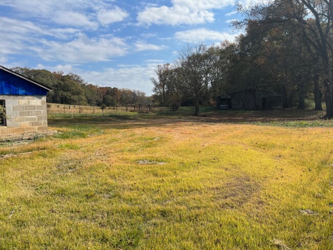 Foto del edificio - 2910 Hartwell Hwy