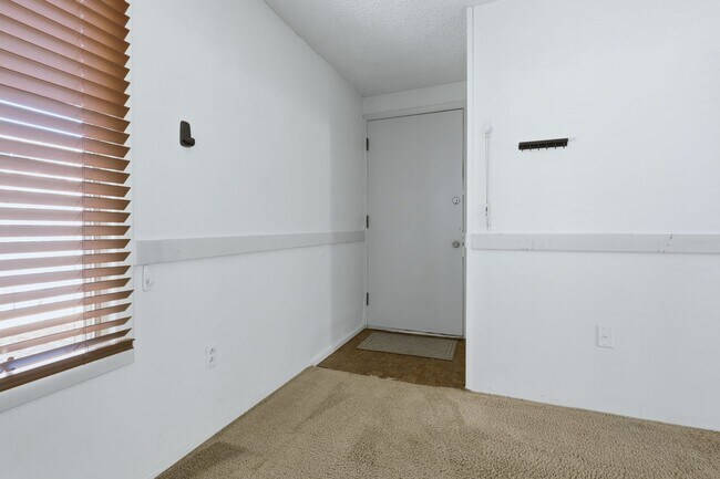 Building Photo - Downtown Castle Rock at its best!  Just a short 2 block walk to downtown.