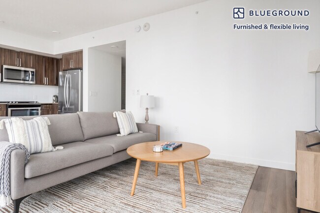 Foto del edificio - 704 Spring St