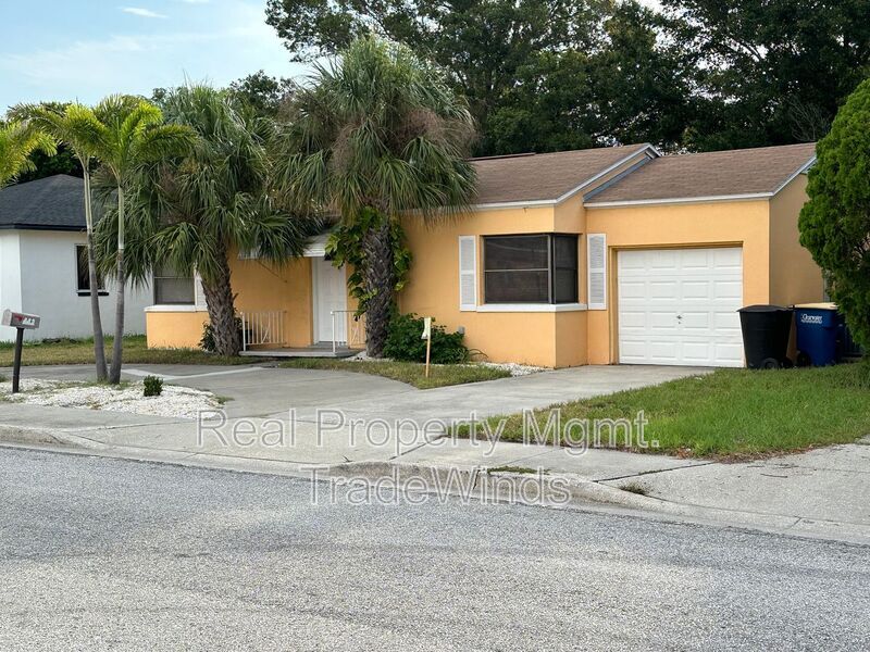 Primary Photo - 333 S Highland Ave