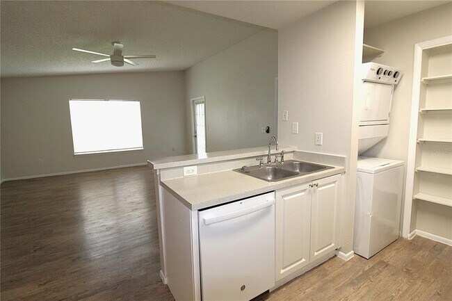 Building Photo - 8103 45th Ct E