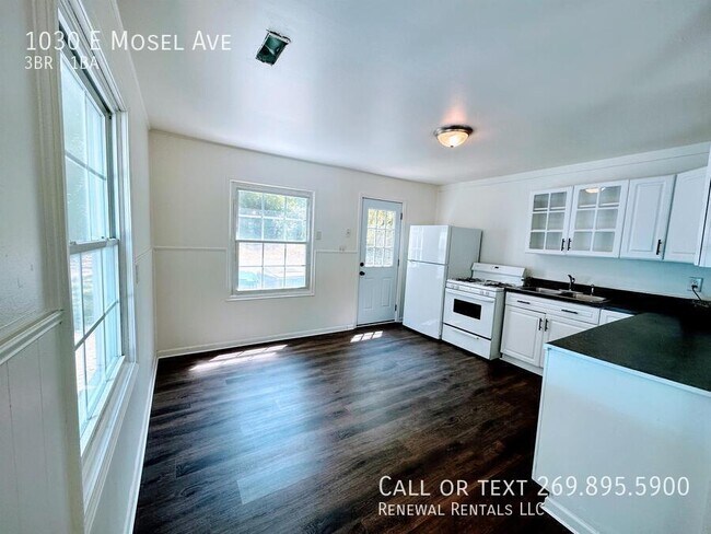 Foto del edificio - 1030 E Mosel Ave