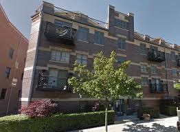 Building Photo - 865 W Buckingham Pl
