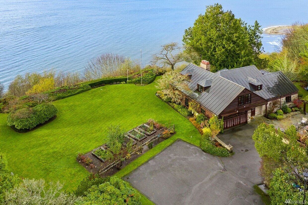 Foto principal - Secluded estate in Blue Ridge with 180' vi...