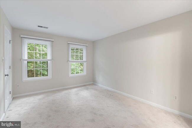 Building Photo - 11709 Karbon Hill Ct