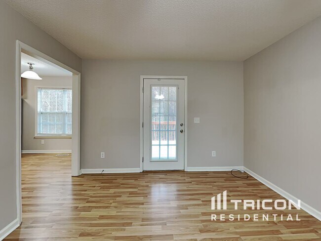 Foto del edificio - 172 Muirfield Ridge Dr