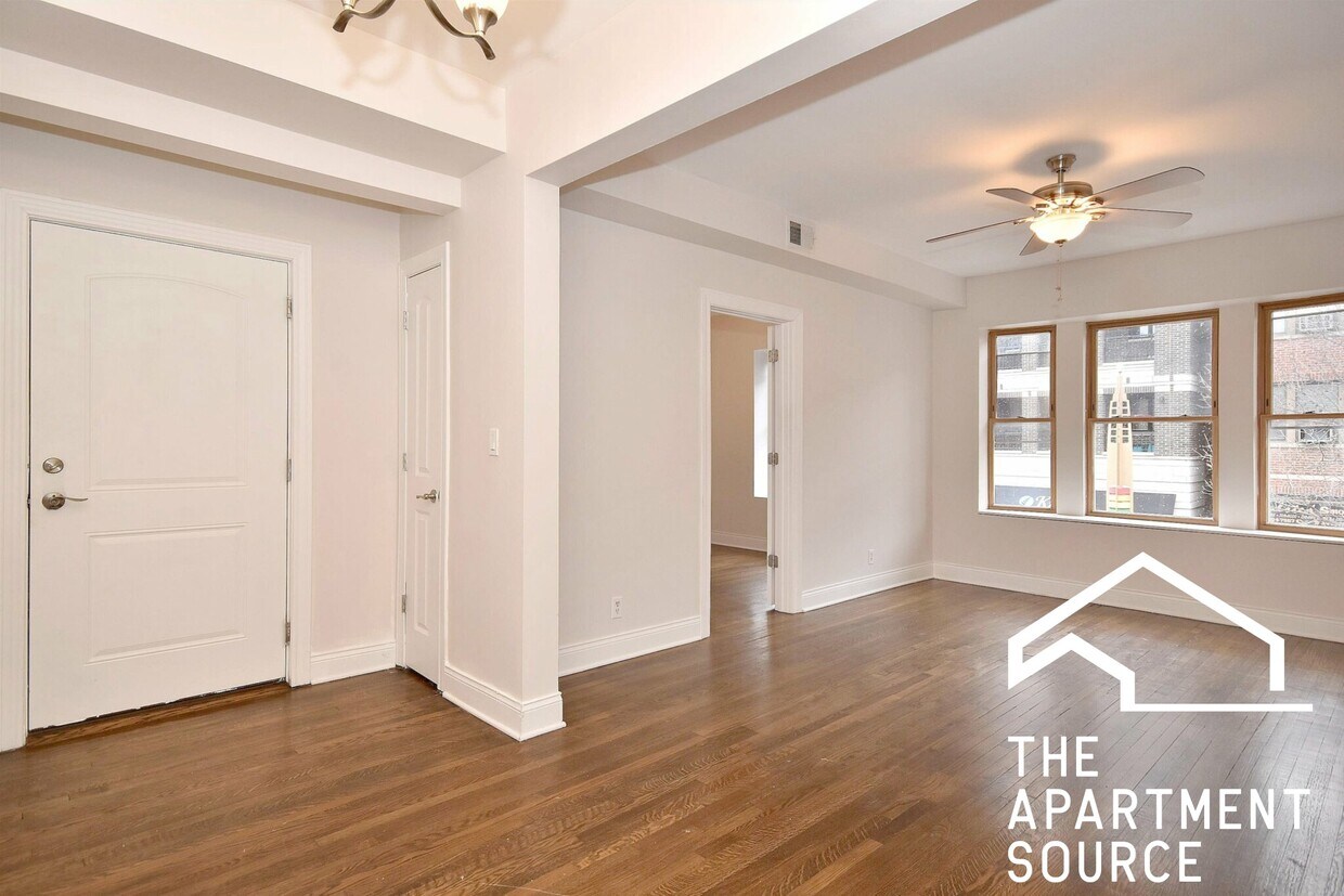 Primary Photo - 3445 N Halsted St