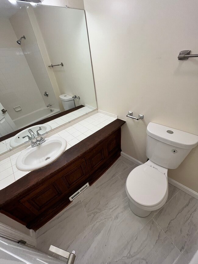 Foto del edificio - 17 Bow St