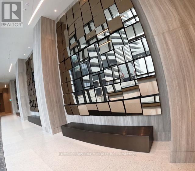 Building Photo - 225 Commerce St