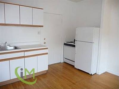 Foto del edificio - 1529 1/2 W Estes Ave