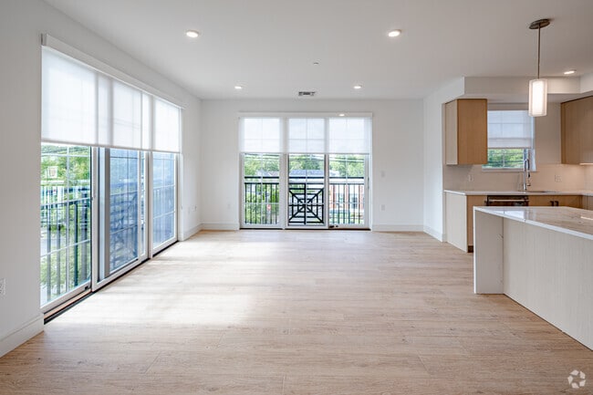 2BR, 2BA - 1,517SF - Living Room - The 545