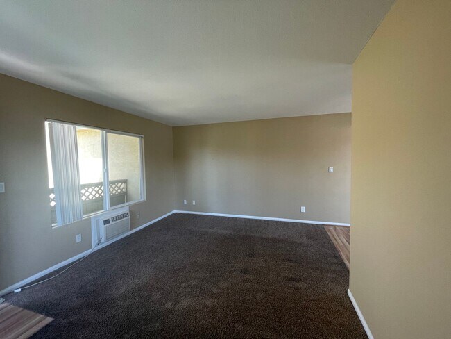 Foto del edificio - Corner Unit El Cajon Condo Coming Soon