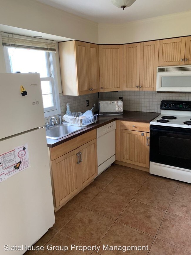 Foto del edificio - 3 br, 1.5 bath House - 567 E Linden St
