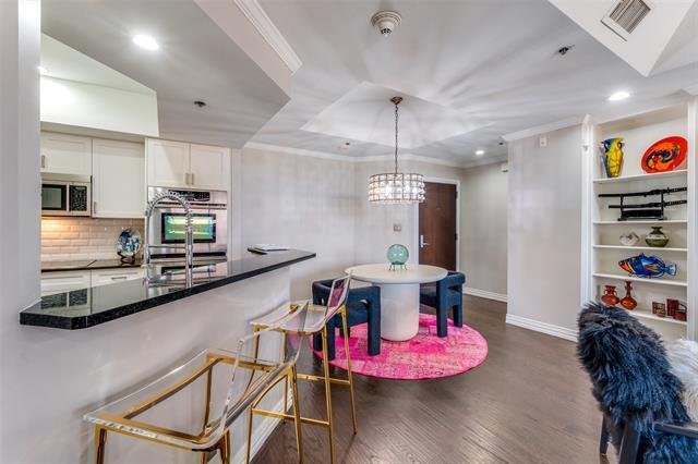 Foto del edificio - 5909 Luther Ln
