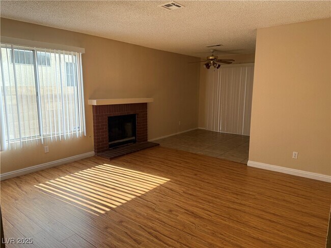 Building Photo - 343 Abbington St