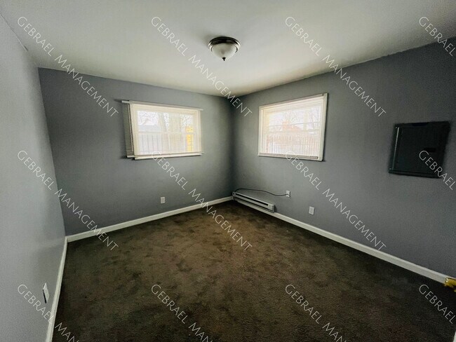 Foto del edificio - 10235 Whittier Ave