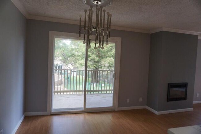 Foto del edificio - 2 bedroom in Daly City CA 94015
