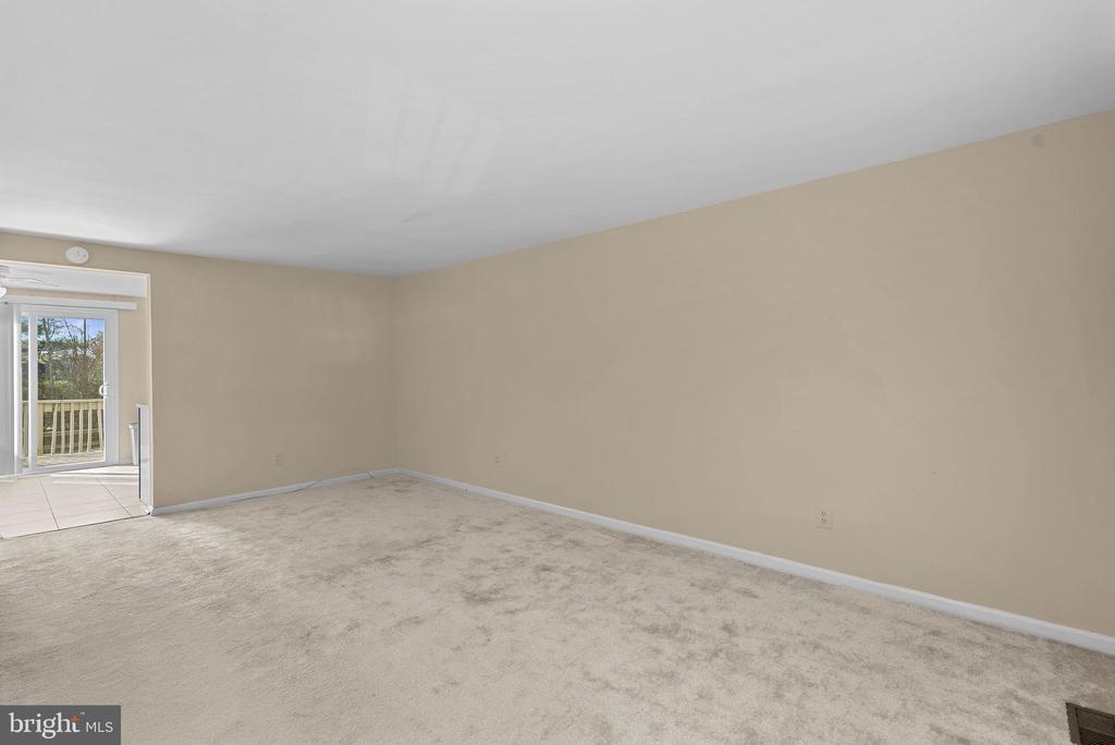 Primary Photo - 20559 Strath Haven Dr